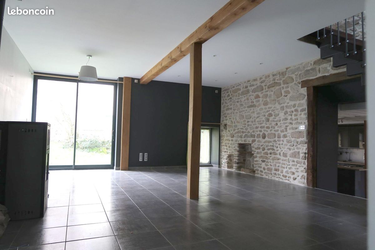 Maison 5 pièces 175 m² · à Glénic · 175 m² · 950 €/mois