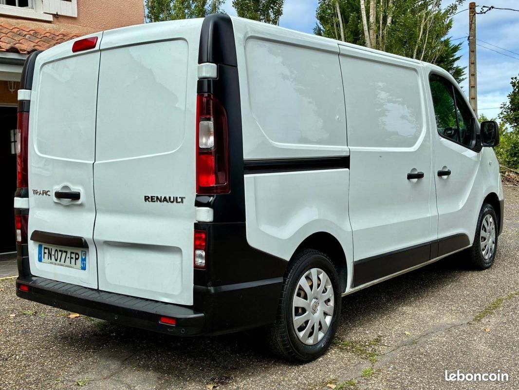 Renault Trafic Fg L1H1 1000 2.0 dCi 120ch Grand Confort (image 4)