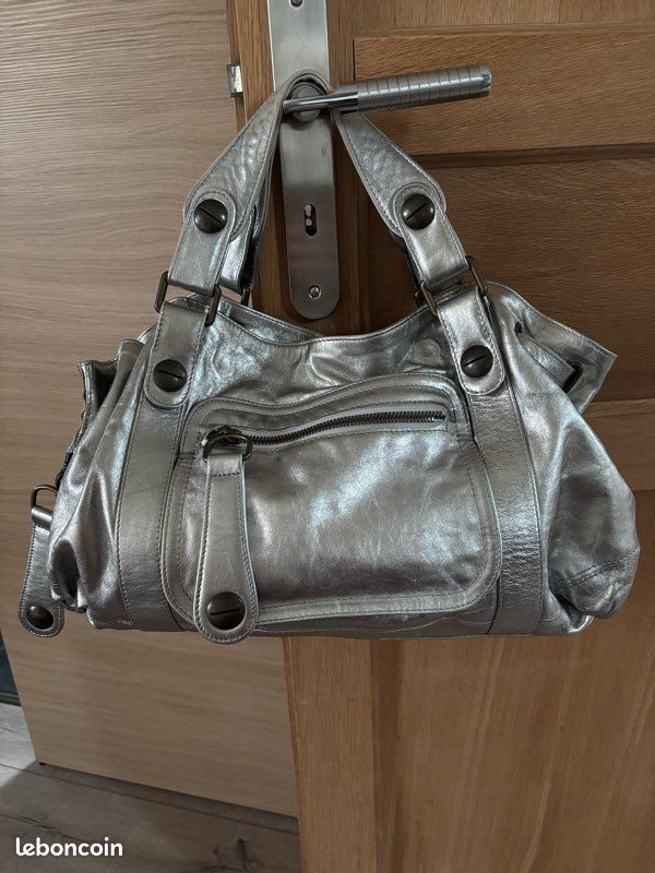 Sac Fourre-tout Gérard Darel 24h - Couleur Argenté - Cuir - Occasion (porté)