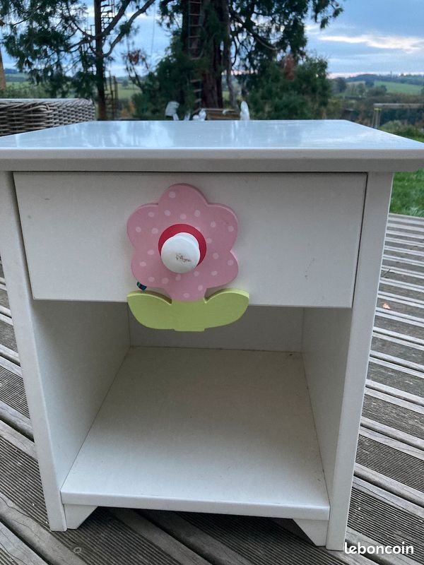 Table de chevet enfant (image 1)