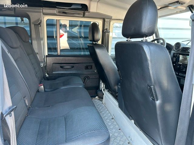 Land rover defender ii long 110 sw 7 places (image 5)