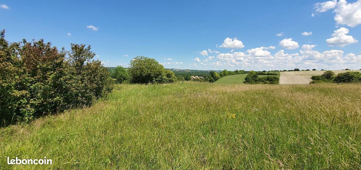 Terrain 2 807 m² Riberac · à Ribérac · 25 000 €