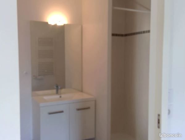 Appartement 2 pièces 42 m² · à Saint-André-lez-Lille · 42 m² · 659 €
