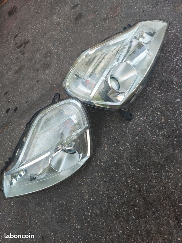 Phares avant Renault Modus (image 1)