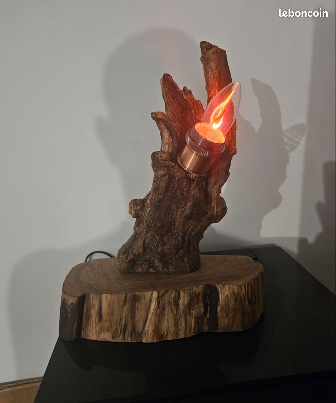 Lampe artisanale (image 1)