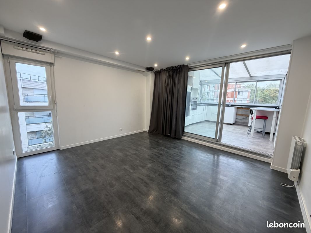 Appartement 2 pièces 60 m² · à Trappes · 60 m² · 141 000 €