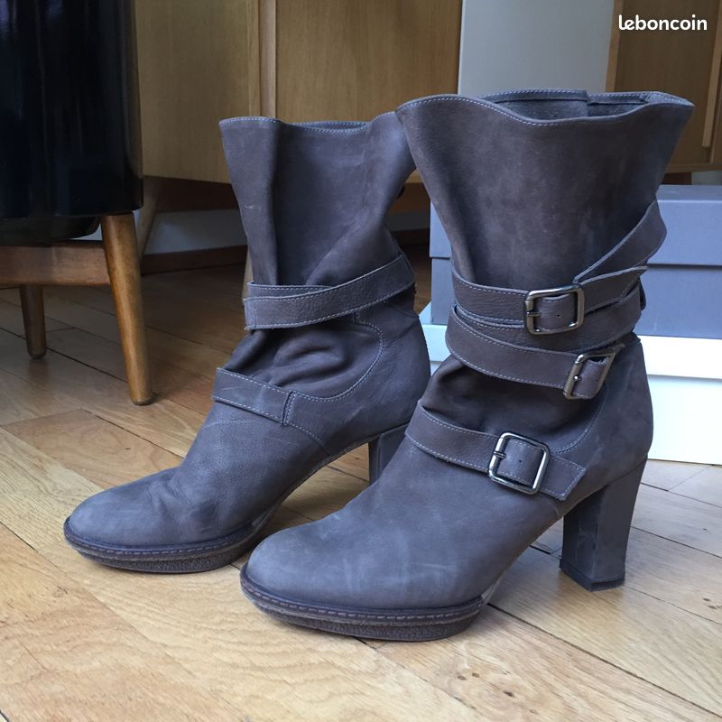 Bottes 3/4 UNISA - Daim couleur Taupe - T 38.5 (image 7)