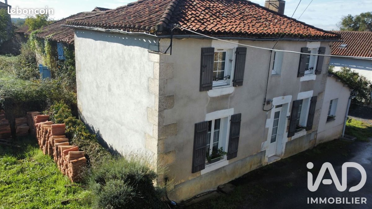 Maison 4 pièces 80 m² · à Écuras · 80 m² · 109 900 €