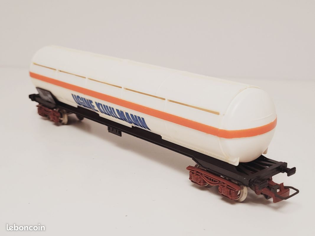 Train wagon N° 6513 Wagon citerne grande capacité 80 m3 UGRINE KUHLMANN Jouef Ho (image 7)