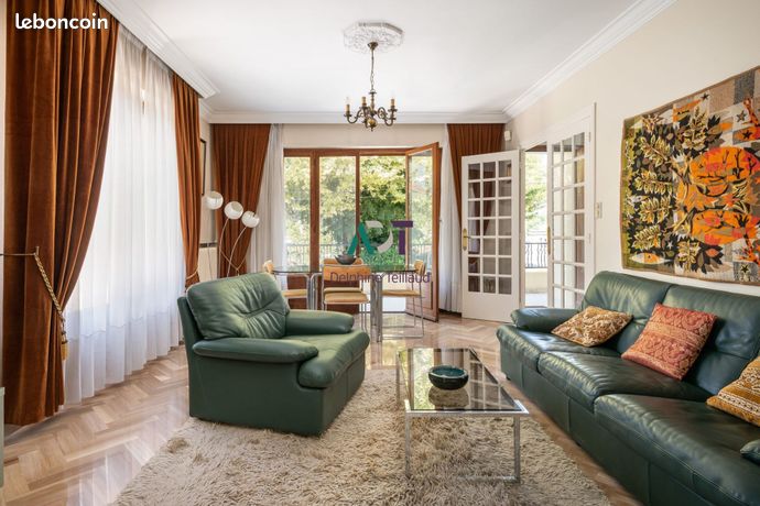Maison 6 pièces 146 m² — 6