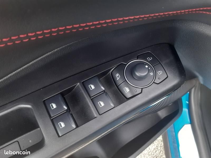 Ford Puma 1.0 EcoBoost Hybrid 125ch ST-Line S&S Powershift (image 16)