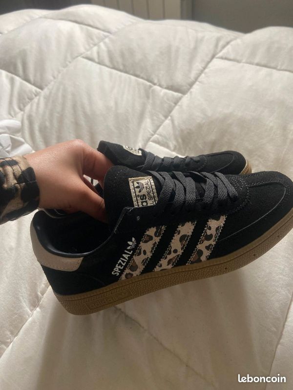 Adidas leopard (image 3)