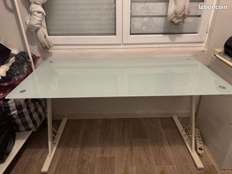 Grand bureau table (image 2)