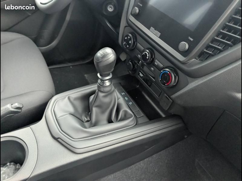Isuzu D-Max 2.2 Ddi 164ch B-Strong Single MECANIQUE (image 18)