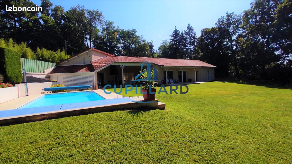 Maison 6 pièces 170 m² · à Roanne · 170 m² · 475 000 €