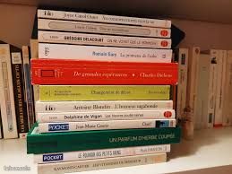 999Z207 - LIVRES format POCHE : ROMANS POLICIERS (TRES BON ETAT) au prix unitaire de 1,75 euro (image 1)