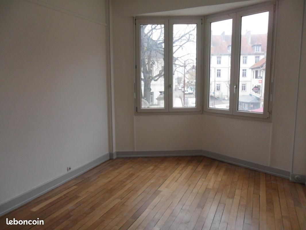 Appartement a louer vesoul - 5 pièce(s) - 148 m2 - Surfyn