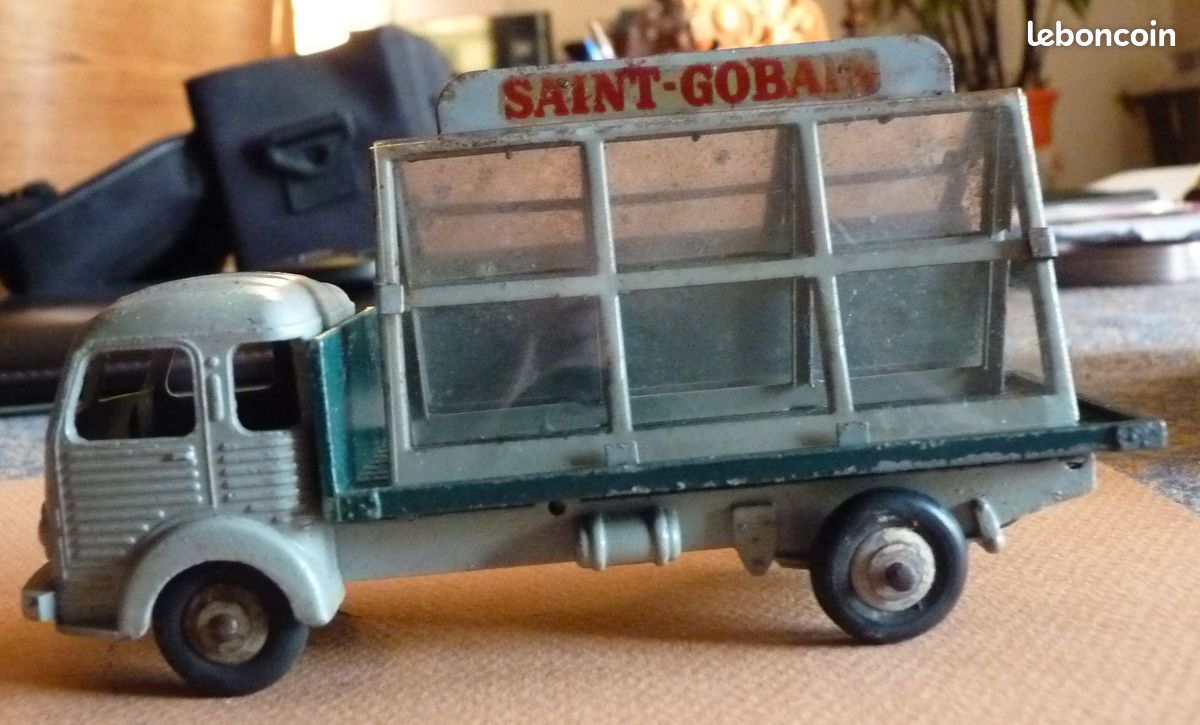DINKY TOYS SIMCA CARGO MIROITIER SAINT GOBAIN 33C