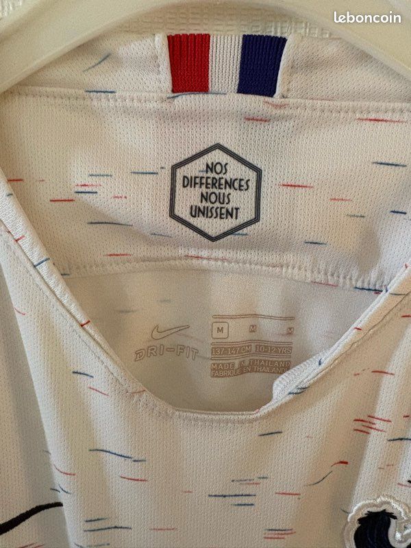 Maillot de foot de l’équipe de France 🇫🇷 - Taille M 137/147 - Nike (image 3)