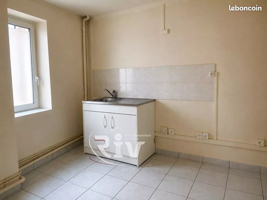 Appartement 1 pièce 24 m² · à Vienne · 24 m² · 400 €/mois
