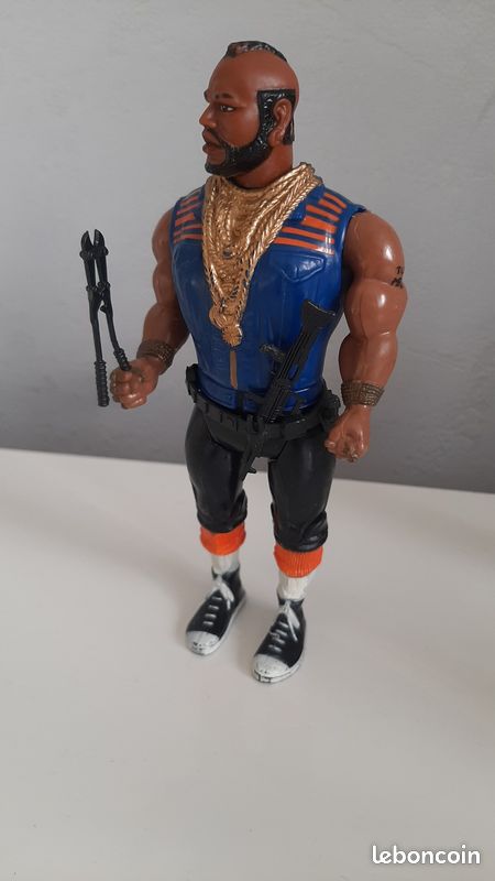 Wwe Figurine Articulée De Catch, Ariya Daivari 17 Cm En Tenue De Co Jouet Pour Enfant Gcb77 Amz B07nj844n1