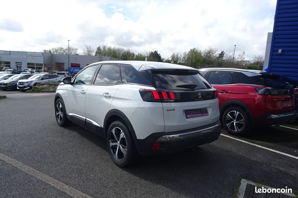 Peugeot 3008 1.2 PURETECH 130CH ALLURE S&S EAT8 109G (image 4)