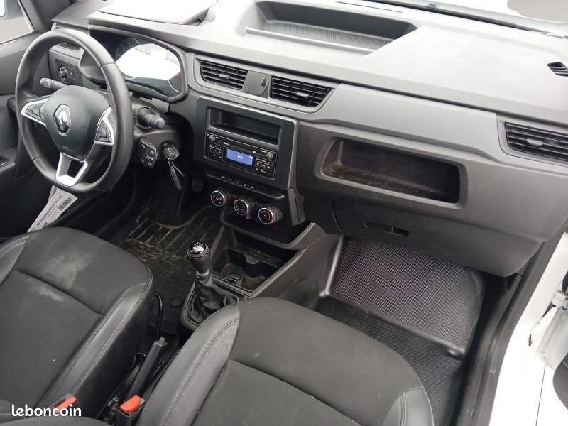 Renault Express Van 1.5 Blue dCi 75ch Confort 11 658 ht (image 8)