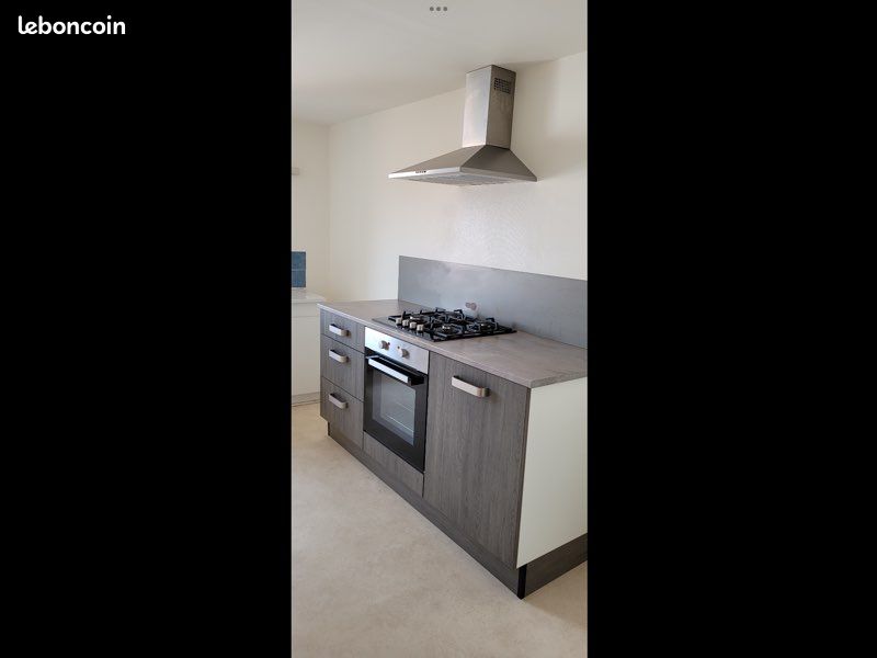 Appartement 3 pièces 87 m² · à Charmes · 87 m² · 490 €/mois