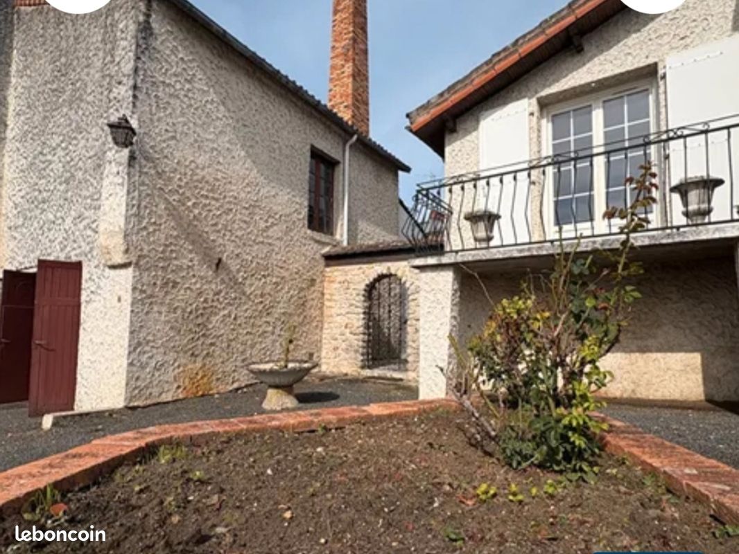 Maison 4 pièces 80 m² · à Mirebeau · 80 m² · 120 000 €