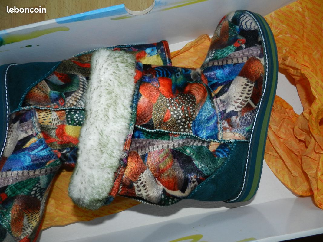 Bottes fourrées couleurs Desigual (image 1)