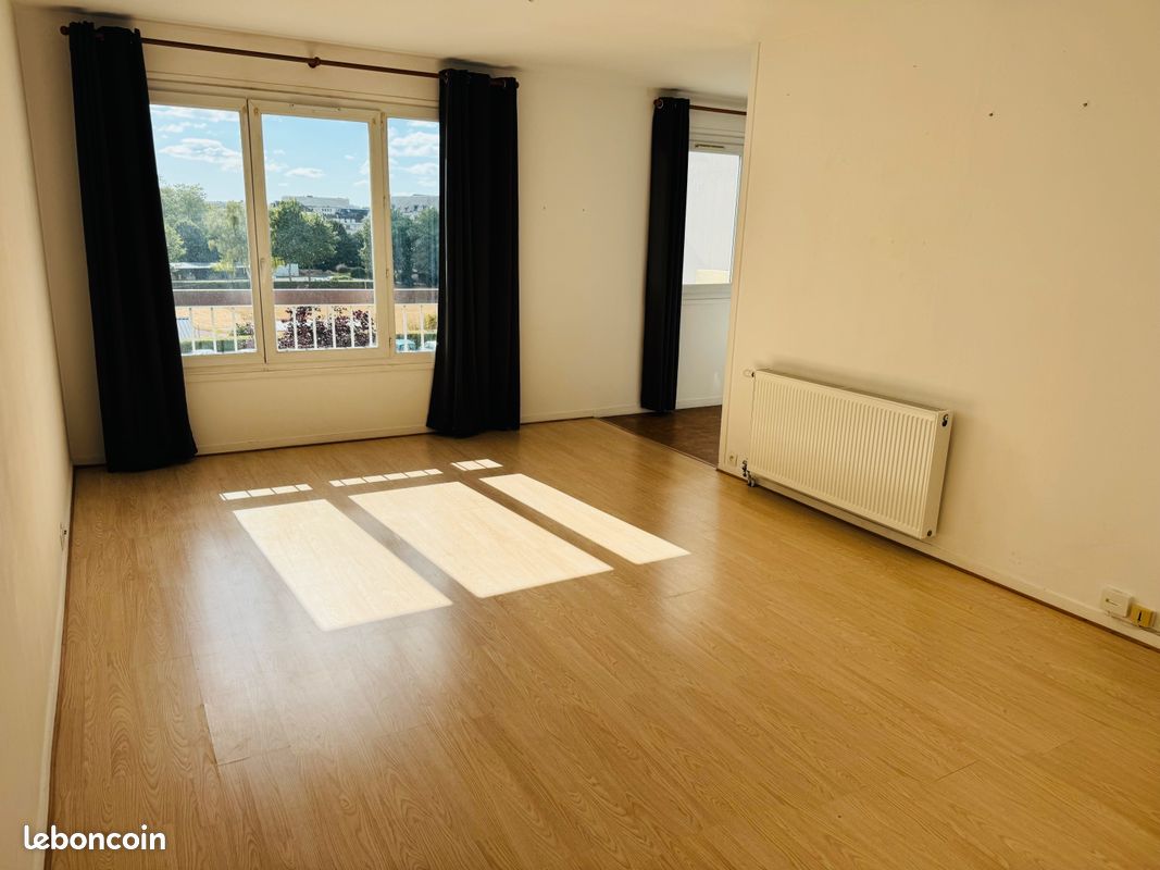 Appartement 1 pièce 33 m² · à Caen · 33 m² · 558 €