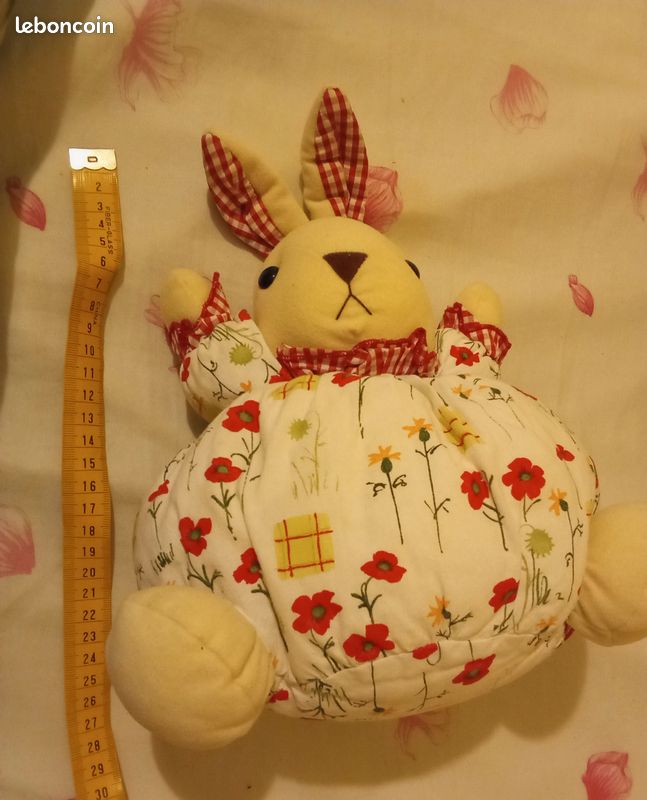 Jolie Peluche Lapin Poupée Vintage - Tissu Coloré - Douceur Et Charme Rétro