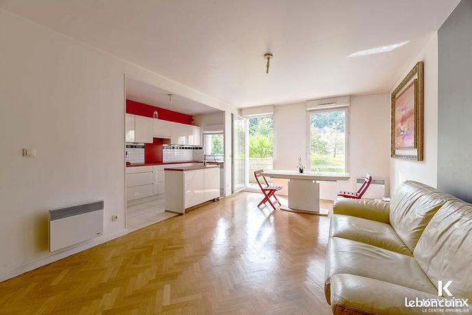 Appartement 4 pièces 82 m²