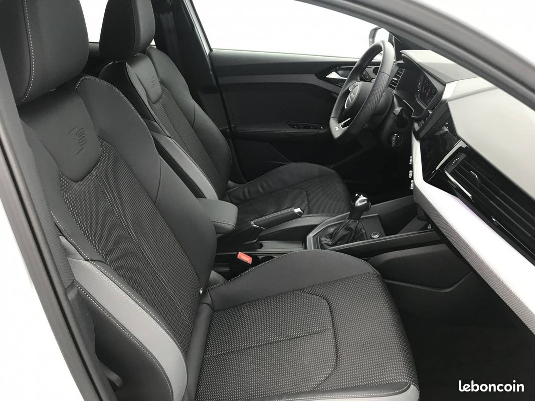 AUDI A1 Sportback 35 TFSI 150 ch S tronic 7 S Line (image 13)