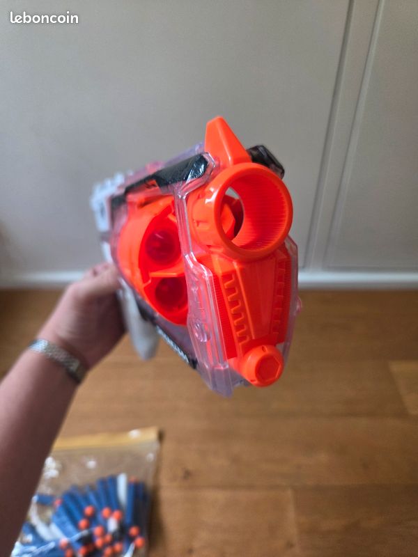 Pistolet NERF STRONGARM (image 3)