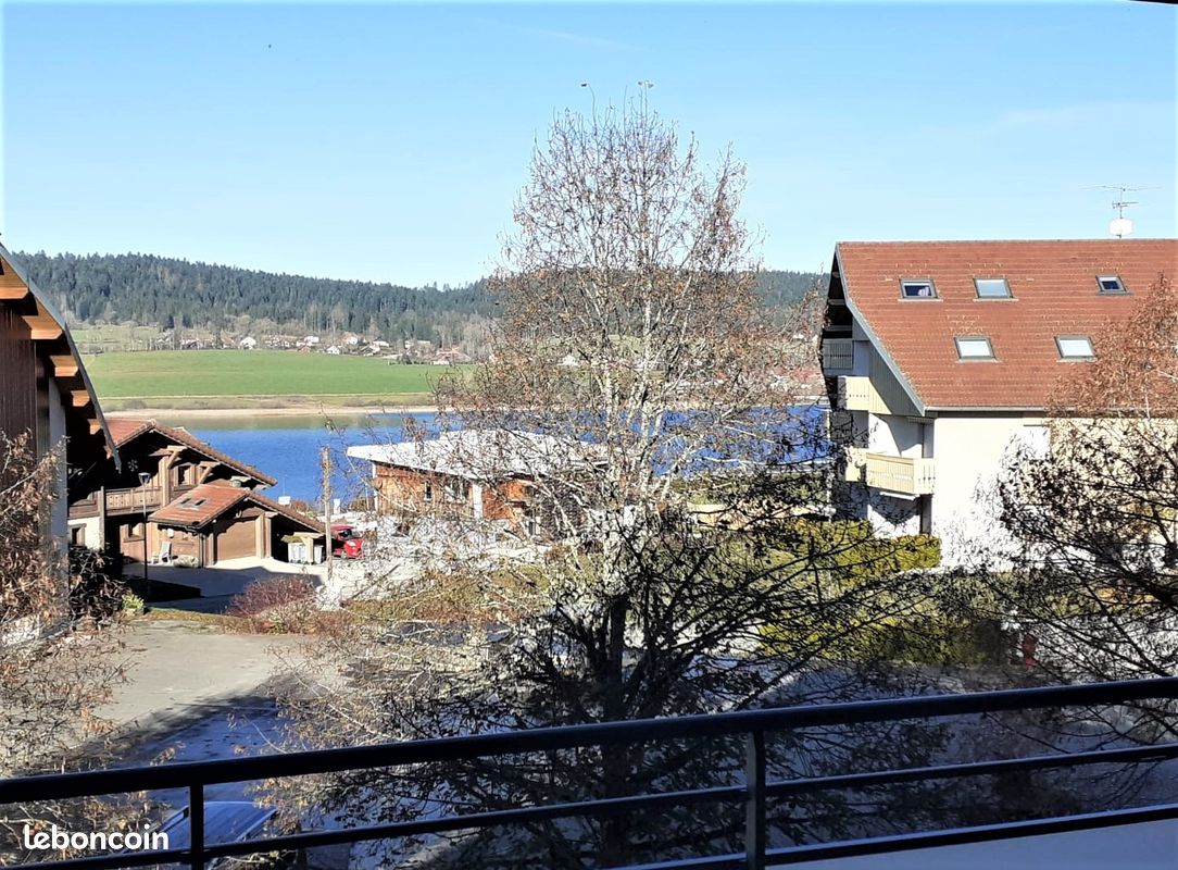 Appartement 4 pièces 100 m² · à Malbuisson · 100 m² · 1 650 €
