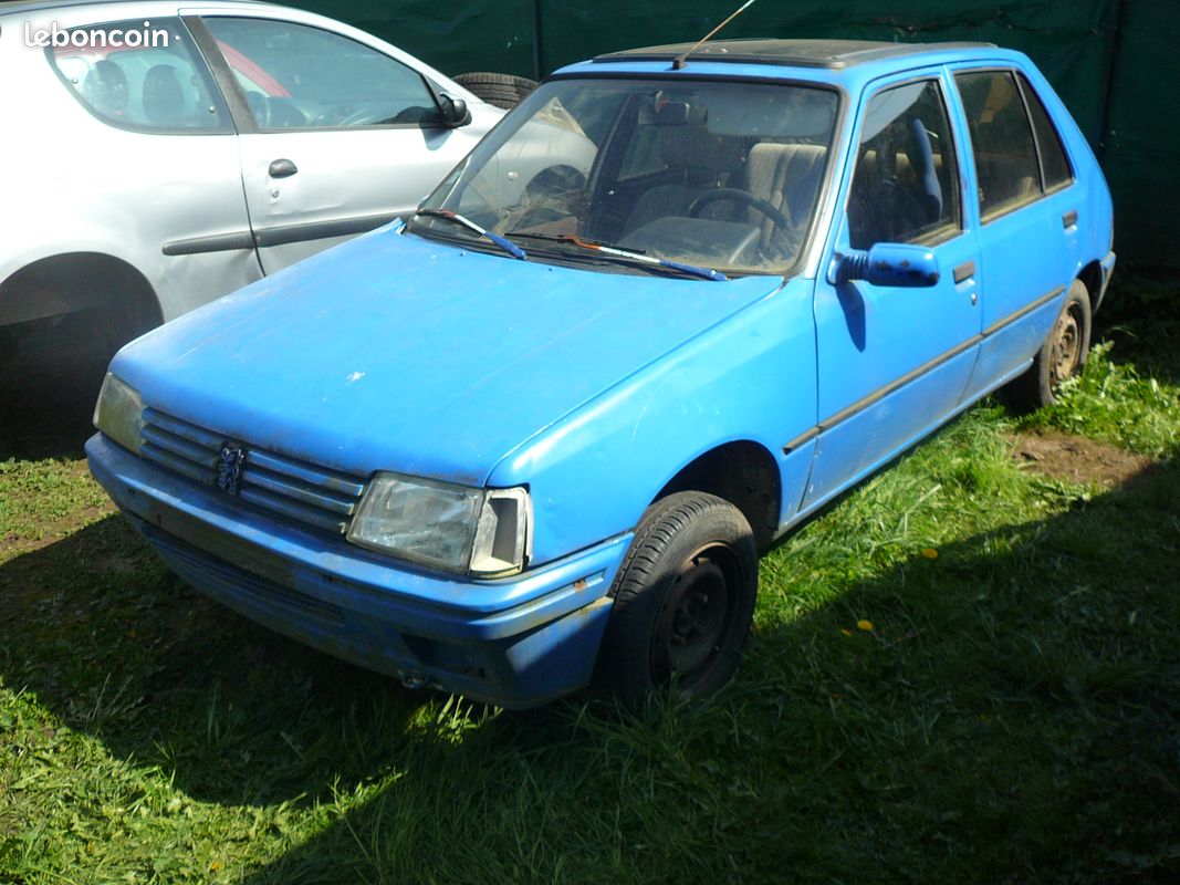 Tout types de piéces pour 205 diesel et essence (image 1)