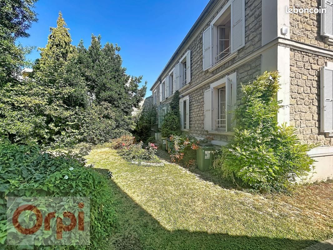 Maison 5 pièces 115 m² · à Châtillon · 115 m² · 684 000 €