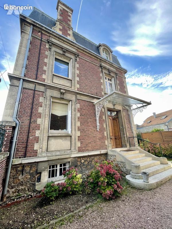 Maison 8 pièces 194 m² (image 2)