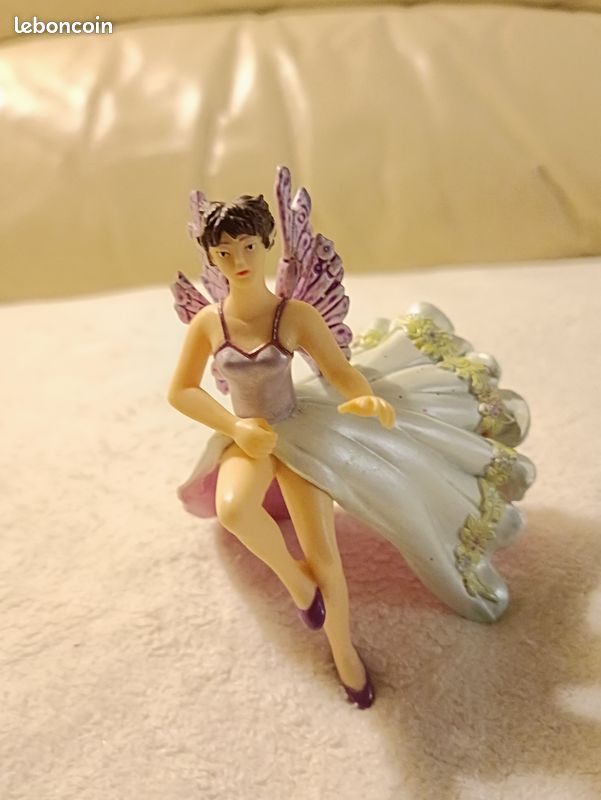 Lot De 3 Figurines Papo : Chevalier, Cheval, Princesse, Elfe - Occasion