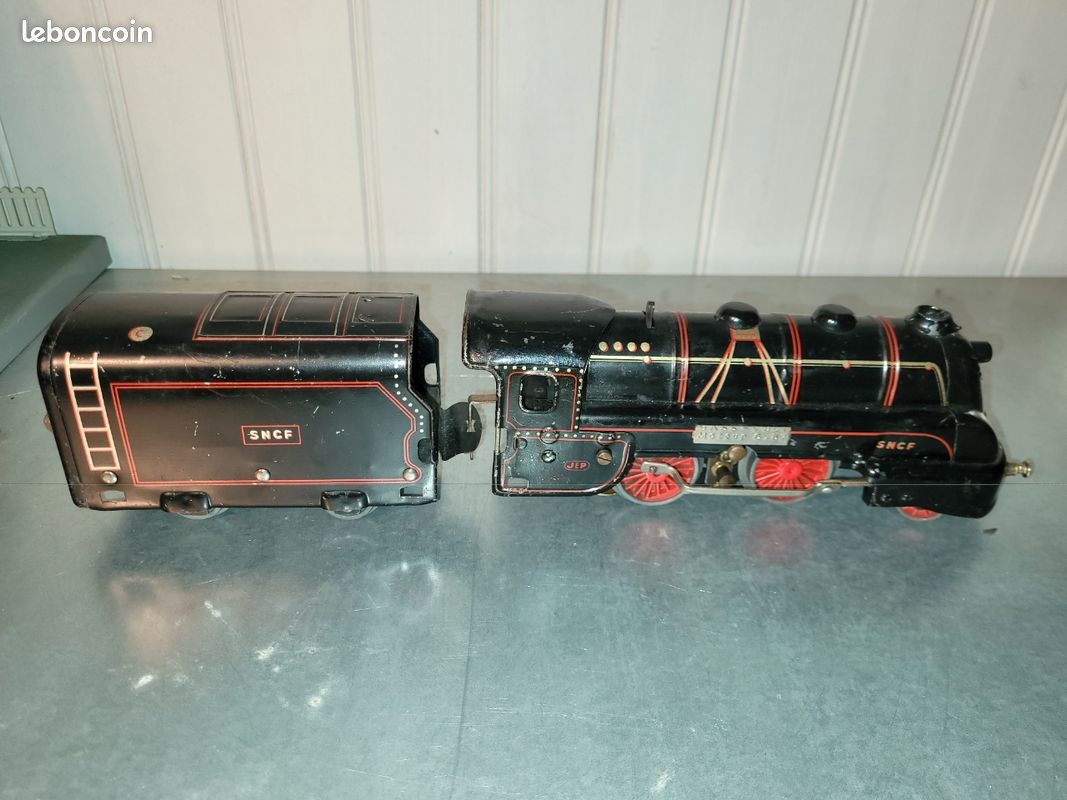 Les trains en zéro, trains miniature Jep, jouets de collection d'autrefois