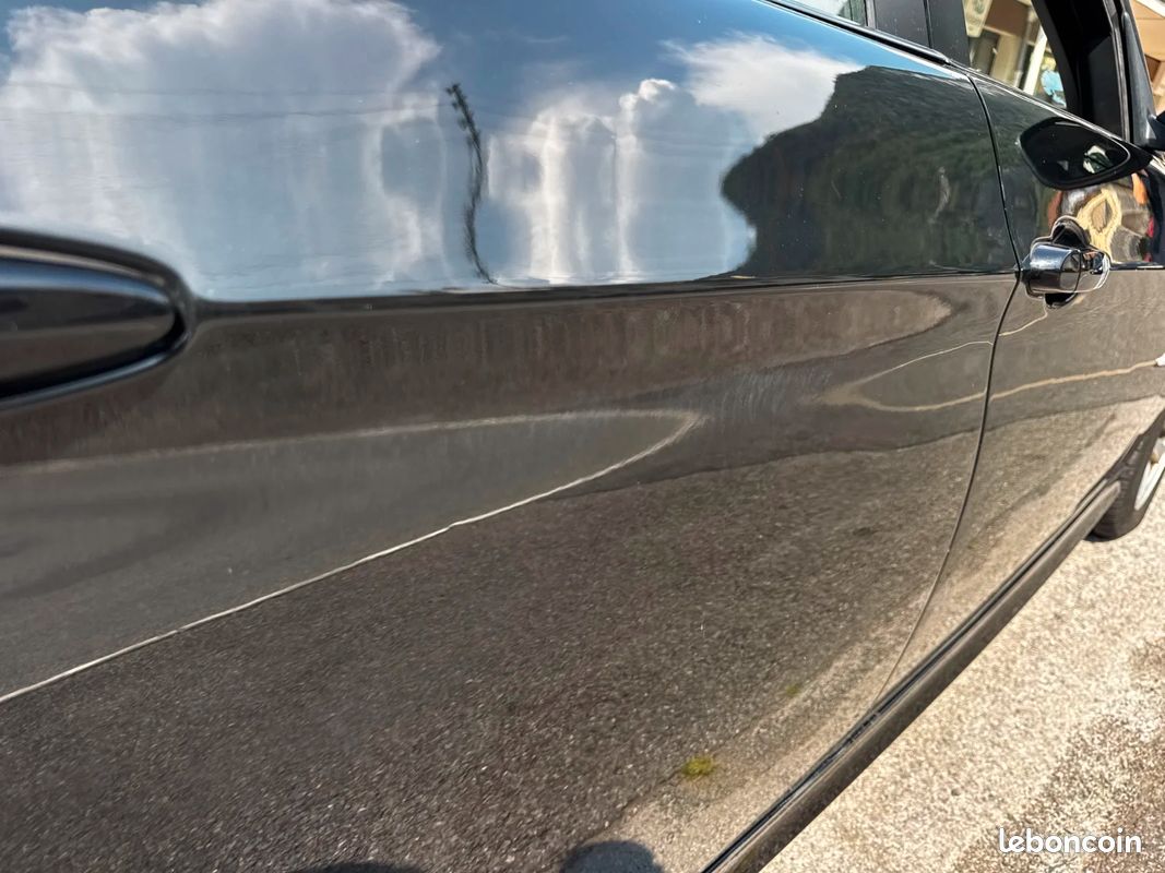 BMW SERIE 3 E90 318i 143ch (image 40)