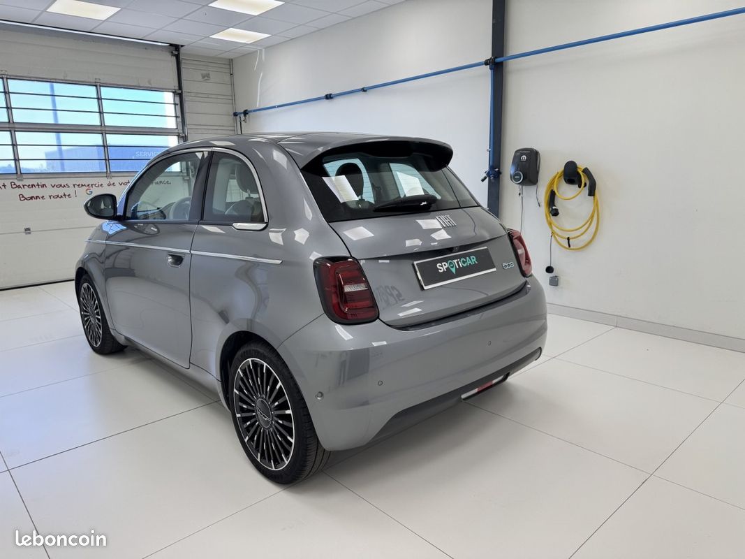 Fiat 500 (3) 42kWh La Prima (image 4)