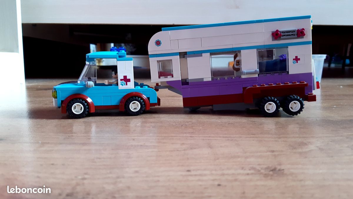 Tracteur + caravane lego friends (image 2)