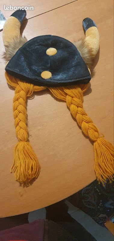 Casque de viking deguisement (image 1)