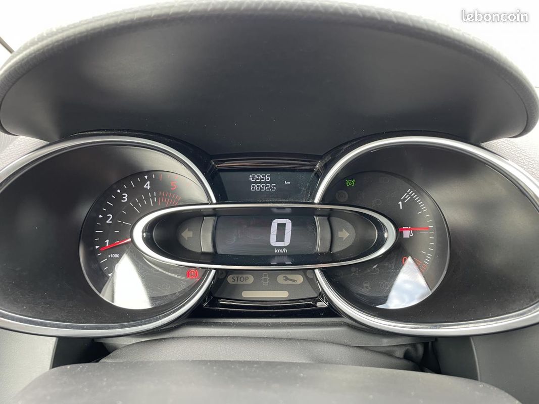 RENAULT CLIO 1.5 Energy dCi / 11 000 km / 75 Ch / Finition Trend / 1ère main (image 22)