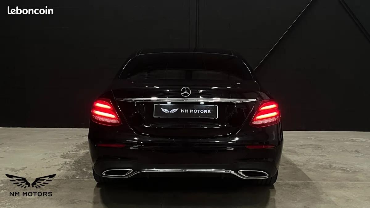 Mercedes Classe E 220 D 195 CV AMG LINE 4MATIC 9G-TRONIC BVA - INTERIEUR TIFFANY BLUE (image 3)