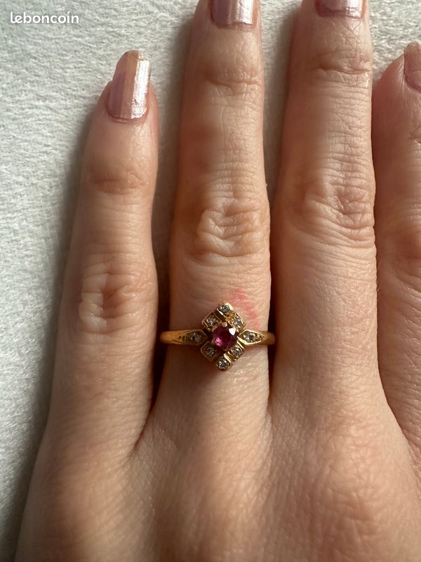Bague éternité Or Jaune 18 Carats Avec Rubis Et Diamants - Taille 54, Neuve Sans Emballage
