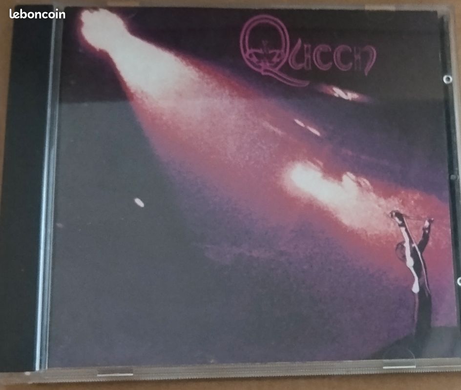 CD Queen – Premier Album (Édition US 1991 - Hollywood Records) (image 1)