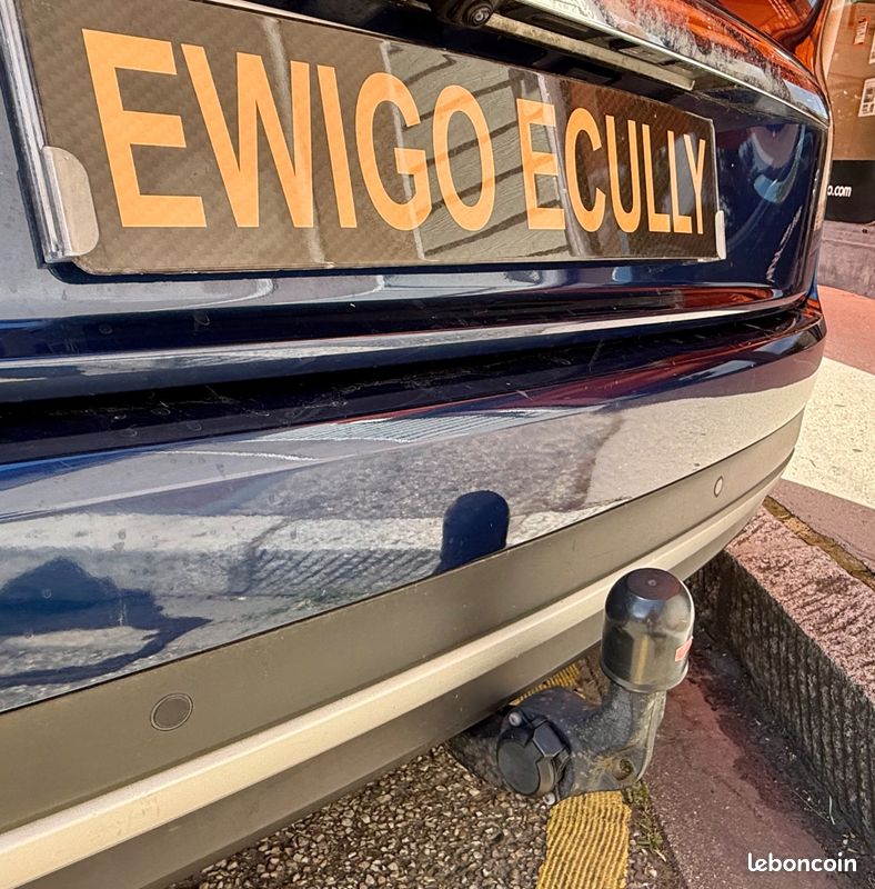 RENAULT GRAND SCENIC 1.7 BLUEDCI 150CH INITIALE PARIS- CUIR - ATTELAGE-GARANTIe (image 7)